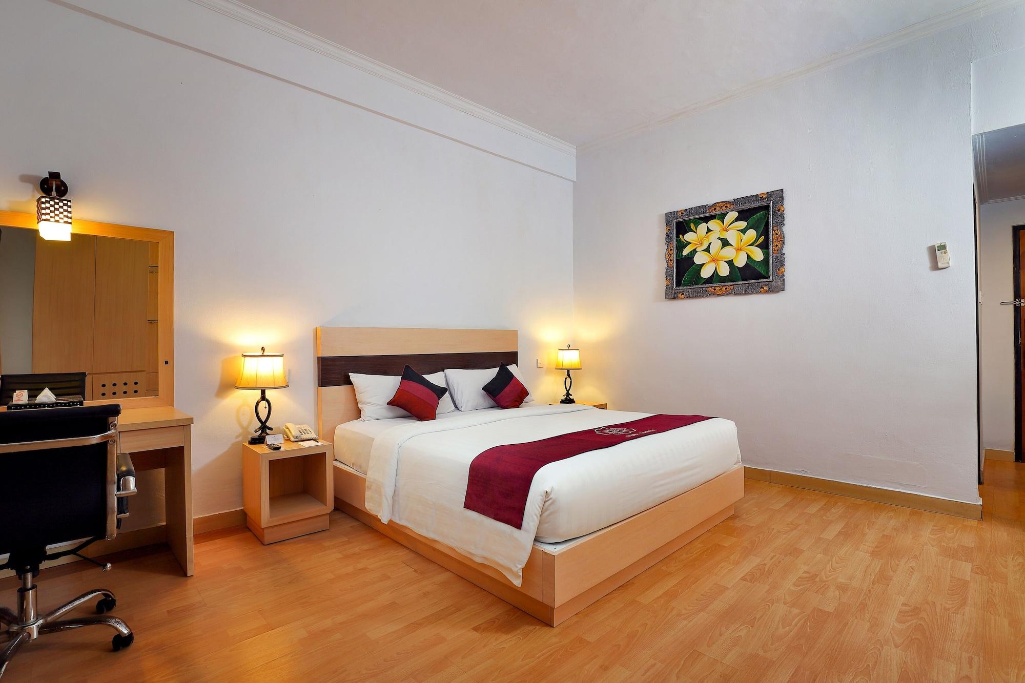 Puri Saron Hotel Seminyak Εξωτερικό φωτογραφία