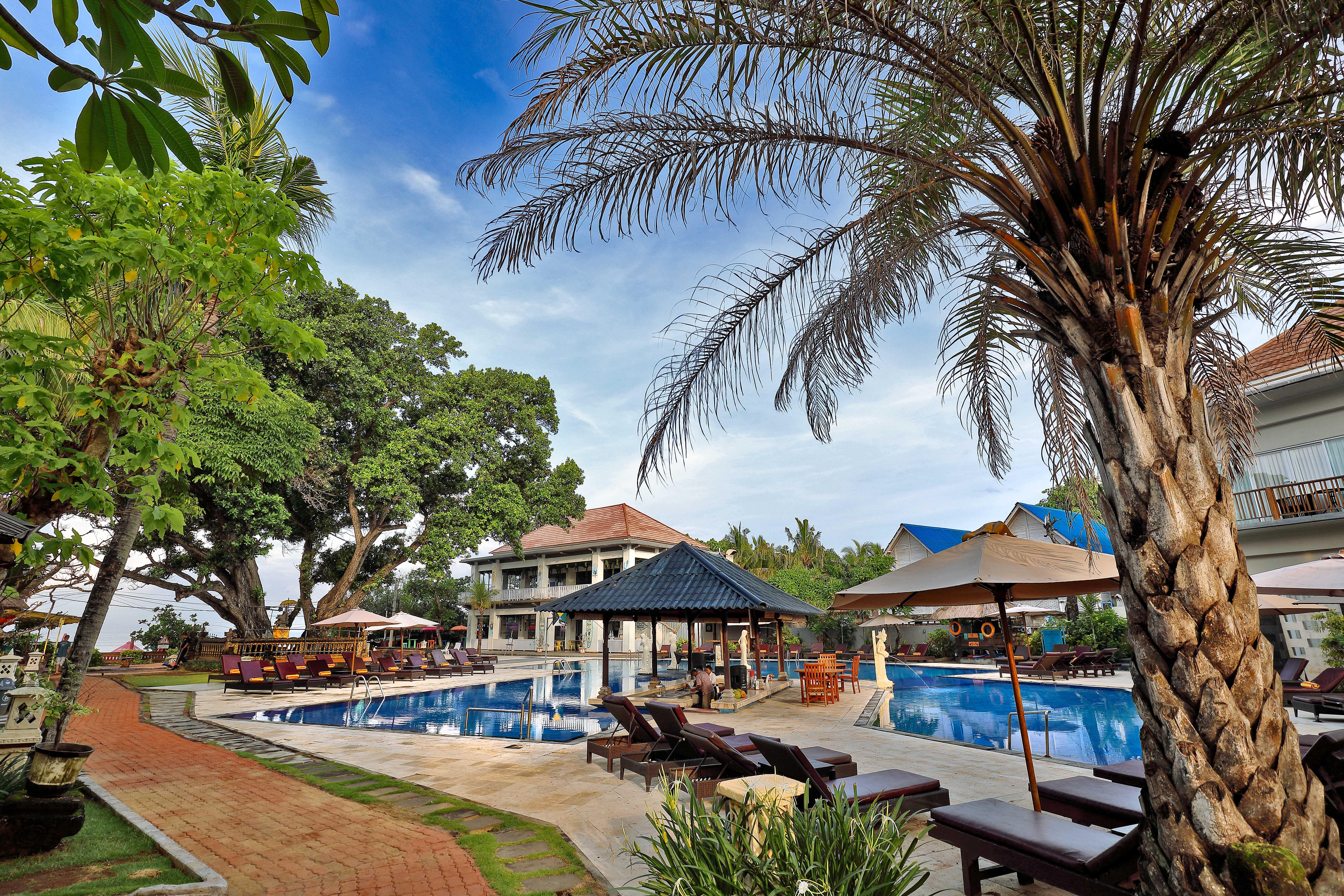 Puri Saron Hotel Seminyak Εξωτερικό φωτογραφία