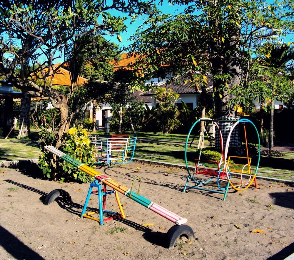 Puri Saron Hotel Seminyak Εξωτερικό φωτογραφία