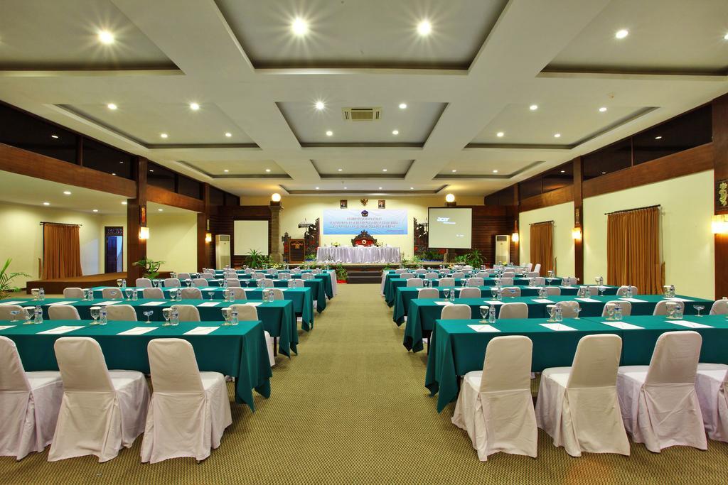 Puri Saron Hotel Seminyak Εξωτερικό φωτογραφία